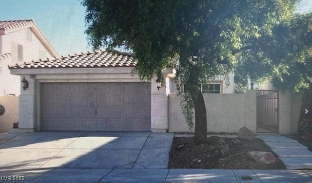 7705 Sanction Ave, Las Vegas, NV 89131 - photo 1