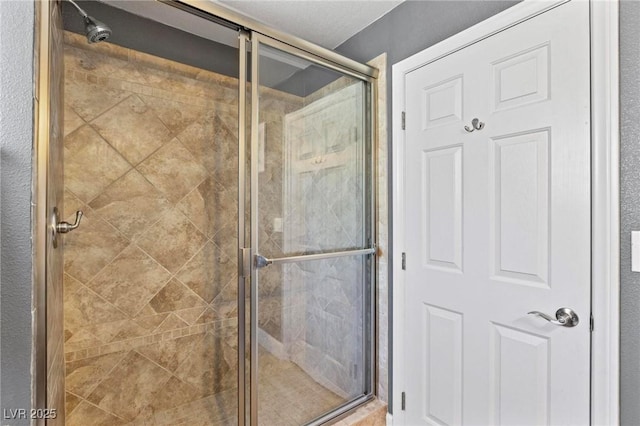 15 Pheasant Ridge Dr, Henderson, NV 89014 - bathroom with a shower stall