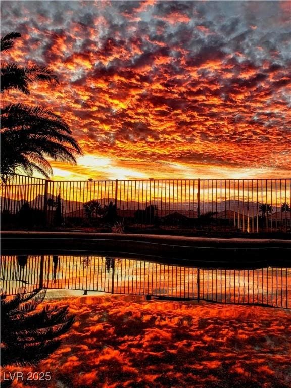 8221 Bay Dunes St, Las Vegas, NV 89131 - water view