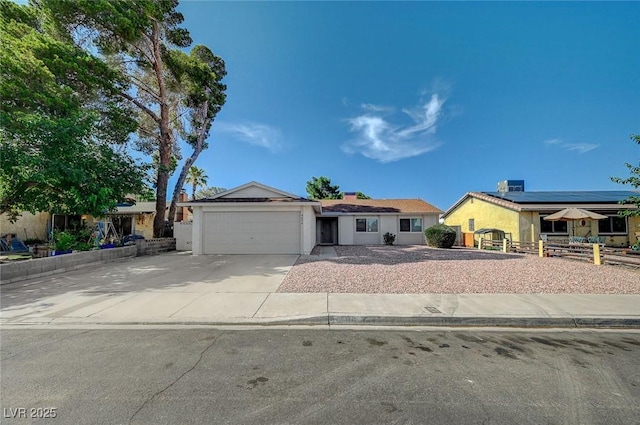 4496 Skyview Dr, Las Vegas, NV 89104 - ranch-style home featuring a garage and driveway