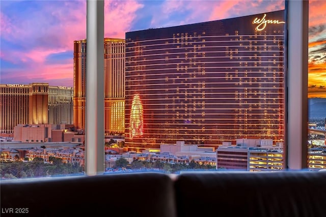360 E Desert Inn Rd Unit 1803, Las Vegas, NV 89109 - detailed view of a city view