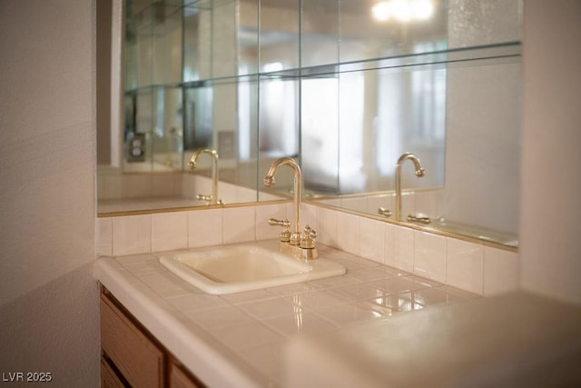 2104 Inverness Dr, Henderson, NV 89074 - bathroom with vanity