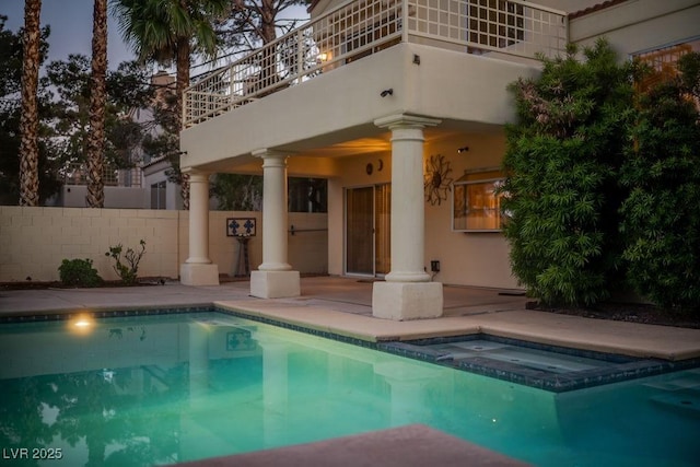 2104 Inverness Dr, Henderson, NV 89074 - view of swimming pool featuring a patio area and a pool with connected hot tub