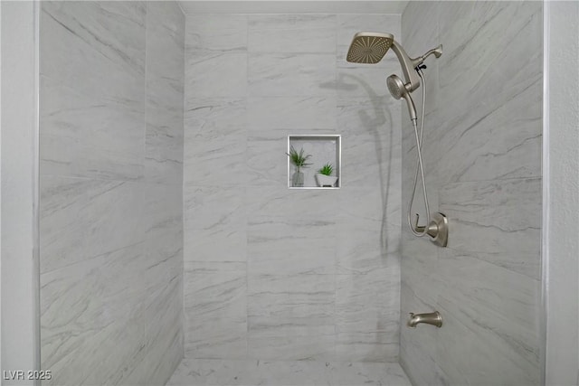 5171 Lindell Rd Unit 201, Las Vegas, NV 89118 - full bath featuring tiled shower