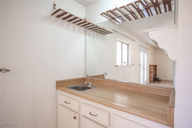 4409 Rosebank Cir, Las Vegas, NV 89108 - view of indoor wet bar