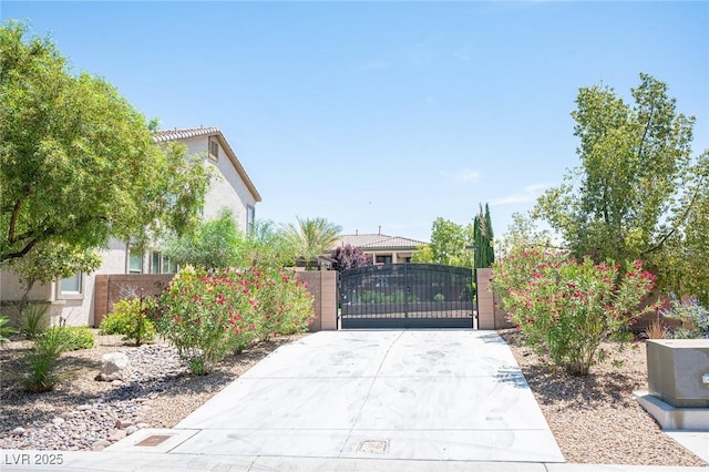 7538 Mustang St, Las Vegas, NV 89131 - view of gate