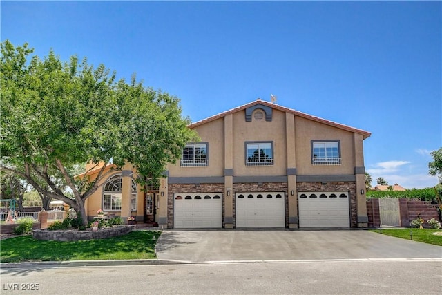 7761 Cowboy Trl, Las Vegas, NV 89131 - photo 3