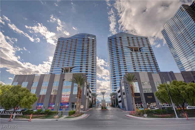 4525 Dean Martin Dr Unit 2109, Las Vegas, NV 89103 - view of property