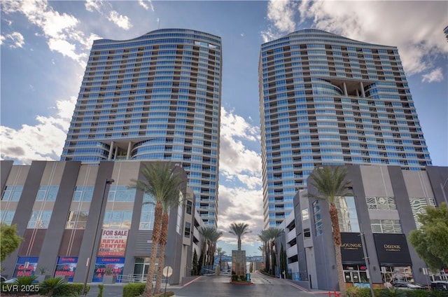 4525 Dean Martin Dr Unit 2109, Las Vegas, NV 89103 - view of property