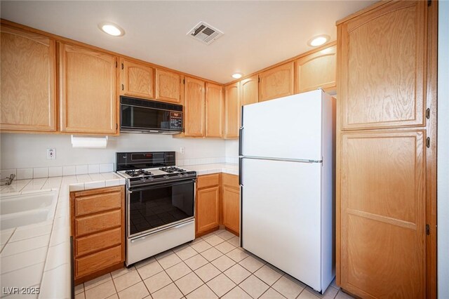 2859 Palleta Dr, Henderson, NV 89074 - photo 17