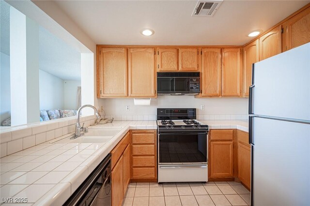 2859 Palleta Dr, Henderson, NV 89074 - photo 18