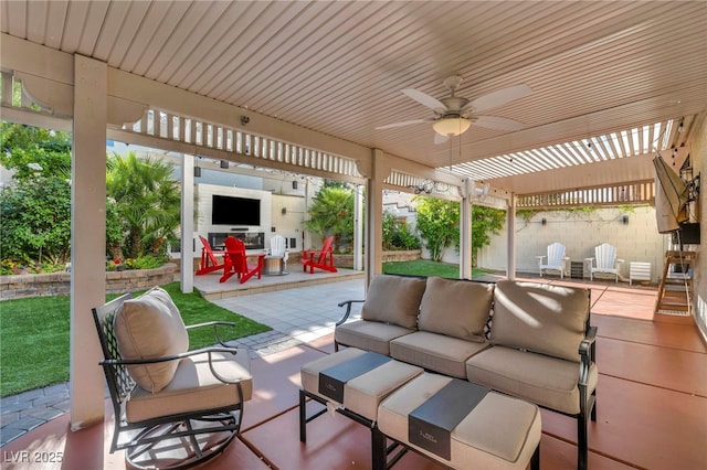 5553 Coral Gate St, Las Vegas, NV 89148 - view of patio / terrace with outdoor lounge area and a ceiling fan