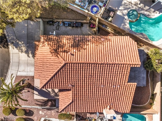 8932 Beach Front Dr, Las Vegas, NV 89117 - drone / aerial view