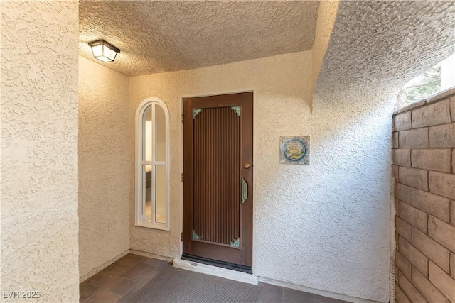 2845 Queens Courtyard Dr, Las Vegas, NV 89109 - doorway to property with stucco siding