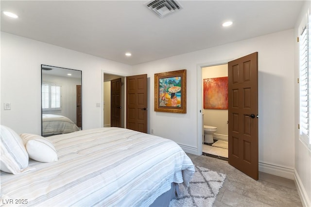 2845 Queens Courtyard Dr, Las Vegas, NV 89109 - bedroom featuring recessed lighting, baseboards, and connected bathroom