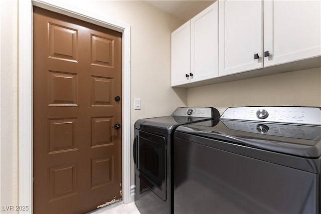 2845 Queens Courtyard Dr, Las Vegas, NV 89109 - washroom with independent washer and dryer and cabinet space