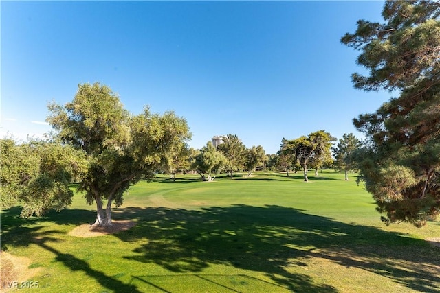 2845 Queens Courtyard Dr, Las Vegas, NV 89109 - view of home's community with a lawn