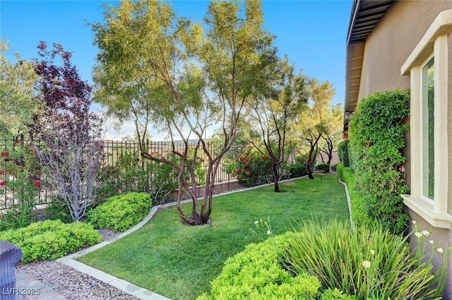 748 Puerto Real Ct, Las Vegas, NV 89138 - view of yard