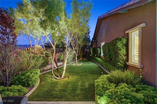 748 Puerto Real Ct, Las Vegas, NV 89138 - view of yard