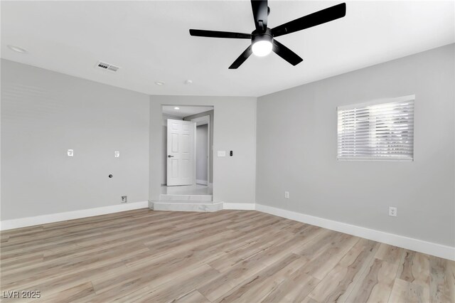 5453 Yvonne Cir, Las Vegas, NV 89122 - unfurnished room with light wood-style floors, a ceiling fan, and recessed lighting