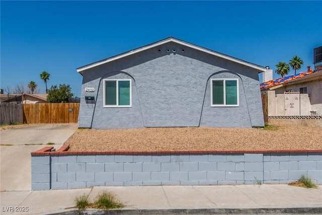 2432 Spanish Ct, Las Vegas, NV 89108 - view of home's exterior with stucco siding
