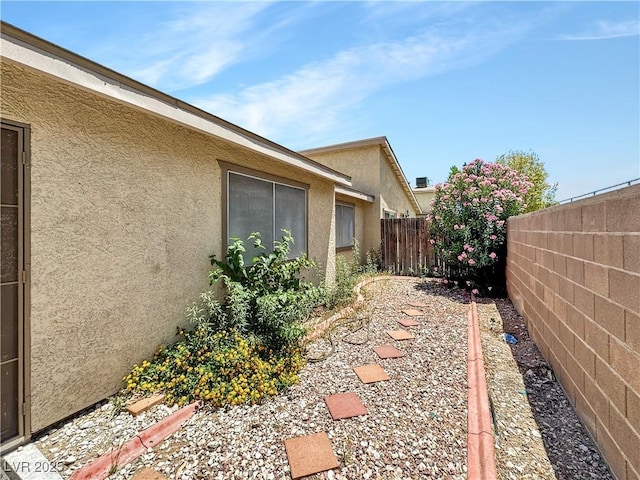 2204 Short Pine Dr, Las Vegas, NV 89108 - view of yard
