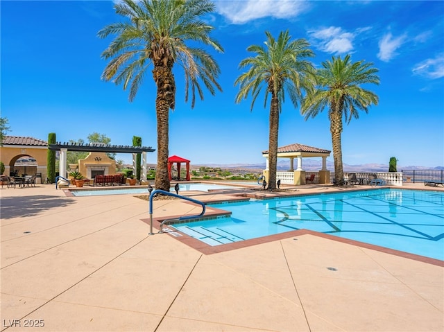 30 Via Vasari Unit 103, Henderson, NV 89011 - community pool with a gazebo and a patio