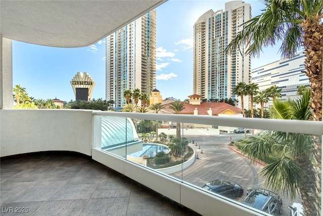 2777 Paradise Rd Unit 303, Las Vegas, NV 89109 - view of balcony