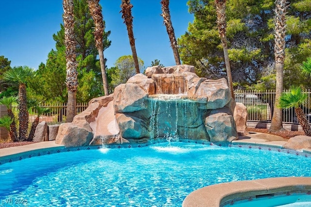 5401 Indian Hills Ave, Las Vegas, NV 89130 - view of swimming pool with an in-ground hot tub