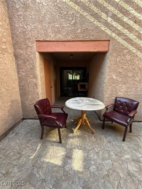 6521 Sugarpine Ln, Las Vegas, NV 89107 - view of patio / terrace