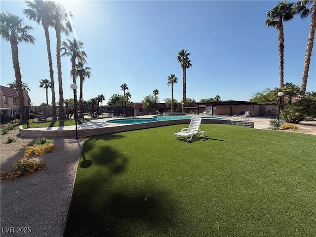 6521 Sugarpine Ln, Las Vegas, NV 89107 - view of home's community featuring a swimming pool