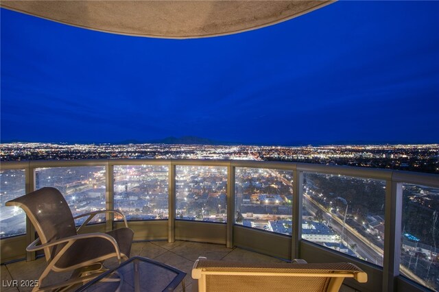 322 Karen Ave Unit 2807, Las Vegas, NV 89109 - photo 8