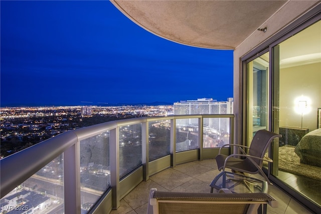 322 Karen Ave Unit 2807, Las Vegas, NV 89109 - photo 9