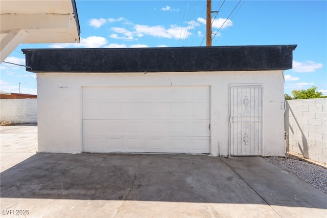 517 N 22nd St, Las Vegas, NV 89101 - view of detached garage