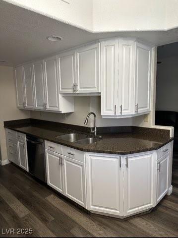 1502 Cliff Branch Dr, Henderson, NV 89014 - photo 4