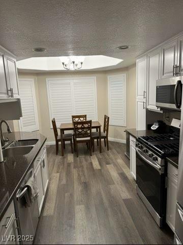 1502 Cliff Branch Dr, Henderson, NV 89014 - photo 5