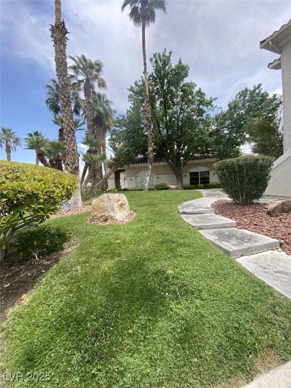 1511 Cardinal Peak Ln Unit 201, Las Vegas, NV 89144 - view of grassy yard