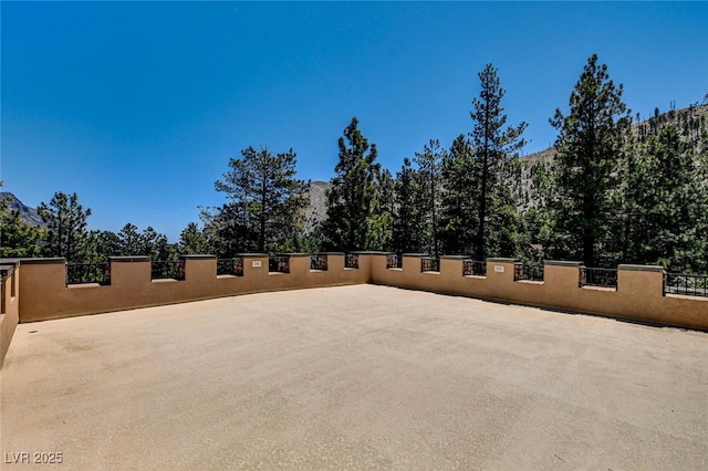 4162 Matterhorn Way, Las Vegas, NV 89124 - view of yard with a mountain view