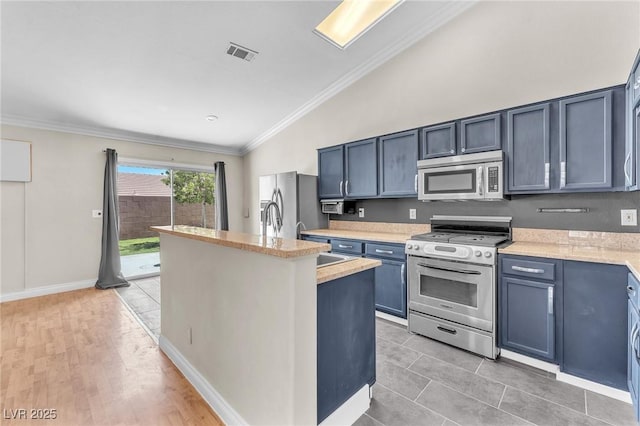 1038 Beaver Crest Ter, Henderson, NV 89015 - photo 9