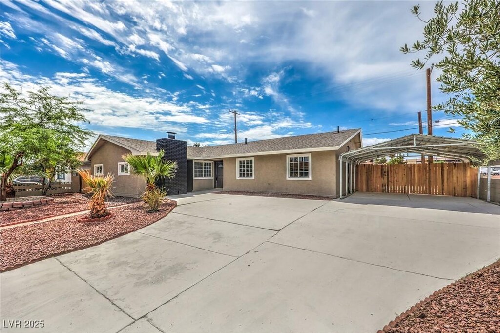5203 Treasure Ave, Las Vegas, NV 89122 - photo 1