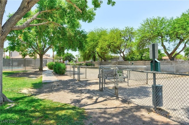 3318 N Decatur Blvd Unit 1107, Las Vegas, NV 89130 - view of community featuring a gate