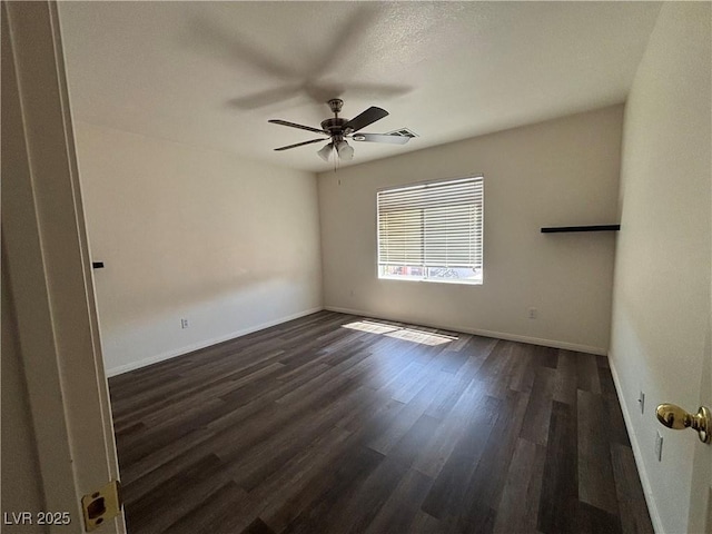 5591 La Perla Ct, Las Vegas, NV 89122 - photo 14