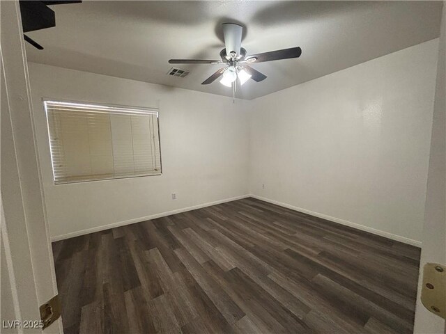 5591 La Perla Ct, Las Vegas, NV 89122 - photo 15