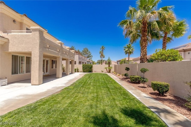 2846 Barrow Downs St, Las Vegas, NV 89135 - view of yard featuring a patio area