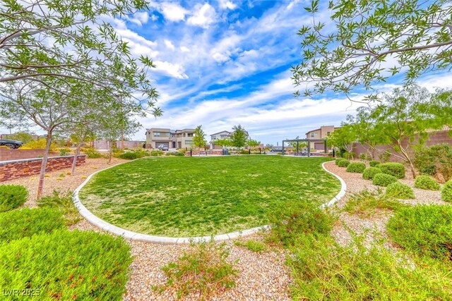 365 Crown Mesa Ave, Las Vegas, NV 89138 - view of green lawn