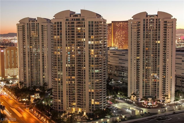 2777 Paradise Rd Unit 1505, Las Vegas, NV 89109 - view of building exterior featuring a view of city