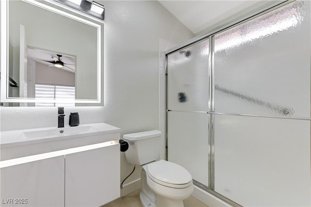 7865 March Brown Ave, Las Vegas, NV 89149 - full bath featuring toilet, a shower with shower door, vanity, and ceiling fan