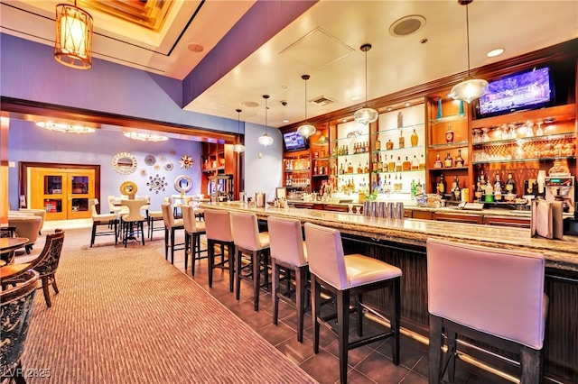 135 E Harmon Ave Unit 315, Las Vegas, NV 89109 - community bar area featuring pendant lighting