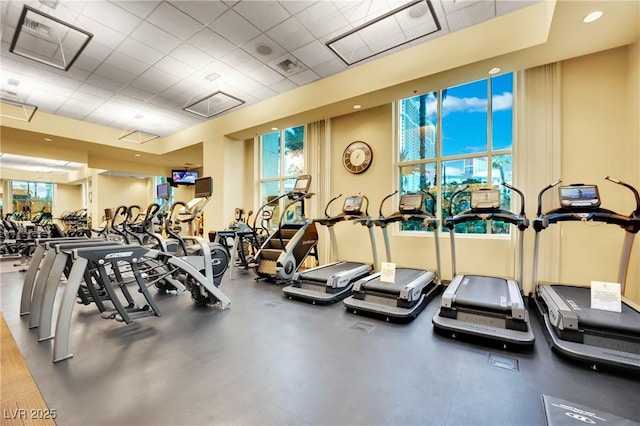 135 E Harmon Ave Unit 315, Las Vegas, NV 89109 - exercise room featuring a drop ceiling