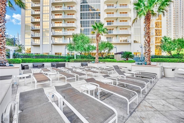 135 E Harmon Ave Unit 315, Las Vegas, NV 89109 - view of patio / terrace